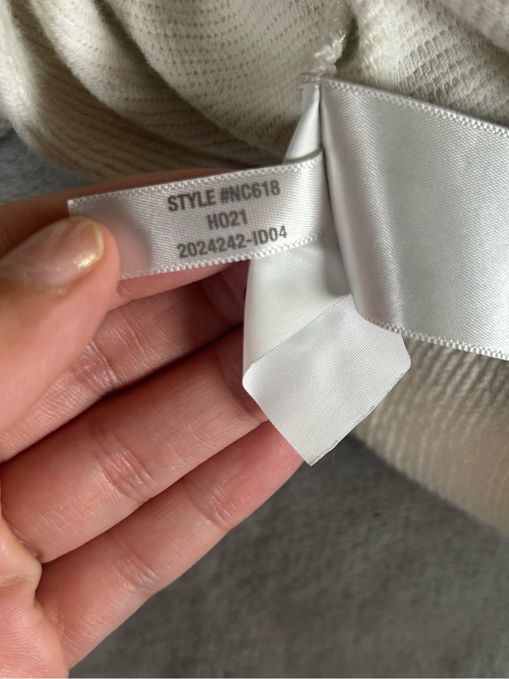 Madewell Cream Button-Front Collared Women's Sweater - Picture 11 of 14